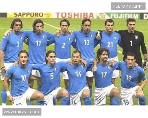 最强后卫五号足球明星的传奇之路与辉煌成就解析 最强后卫五号足球明星的传奇之路与辉煌成就解析